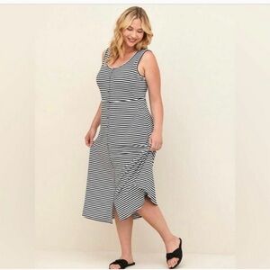 Torrid - Sleeveless Stripe Jersey Snap Front Dress with Pockets